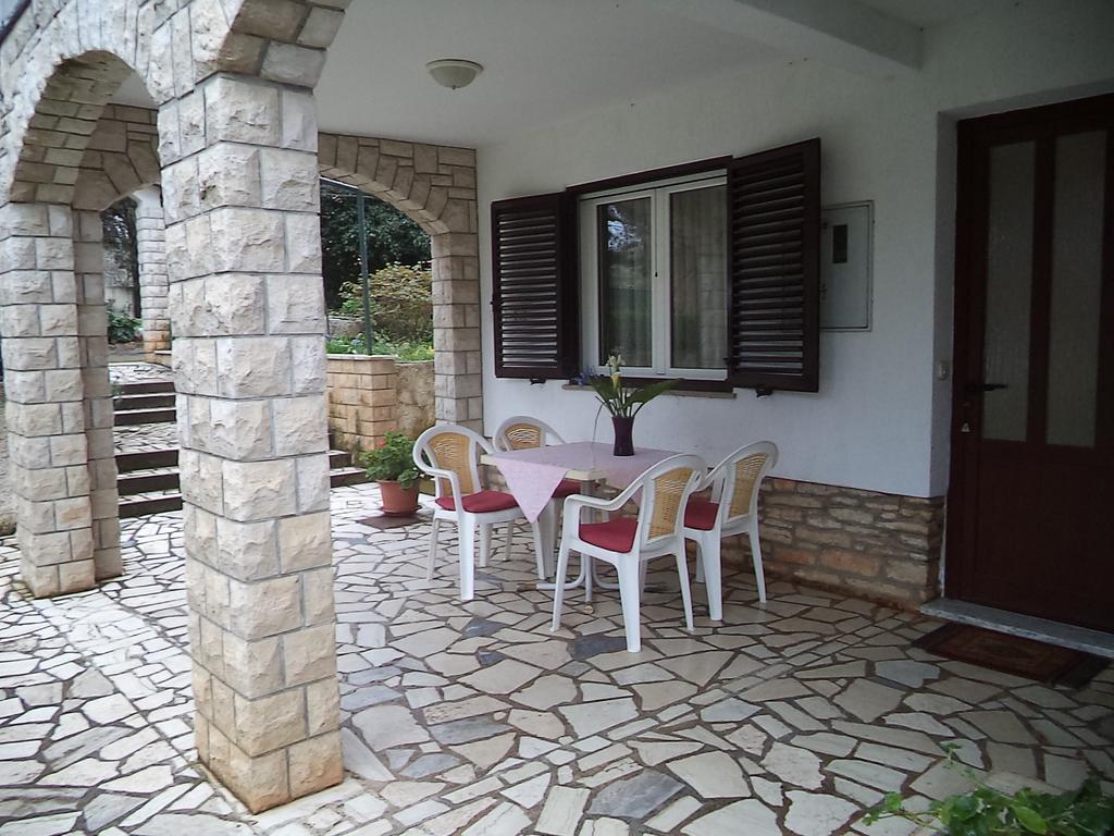 Valeriana Apartment Pula Exterior foto